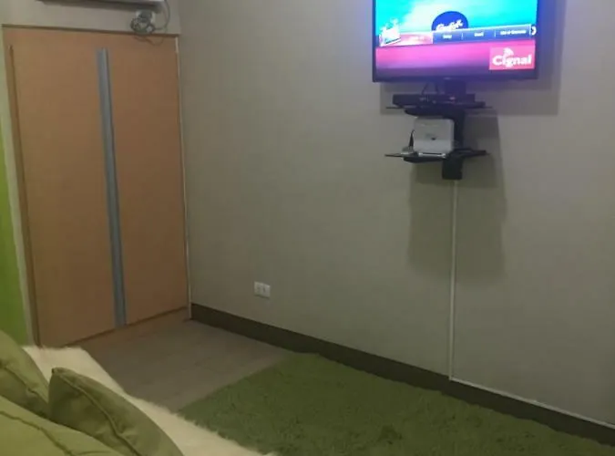 Apartment Palm Tree 2 Villas-cluster 2 Unit 3n Manila